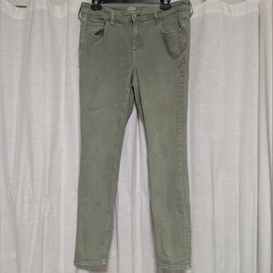 Old Navy | Olive Green Skinny Jeans